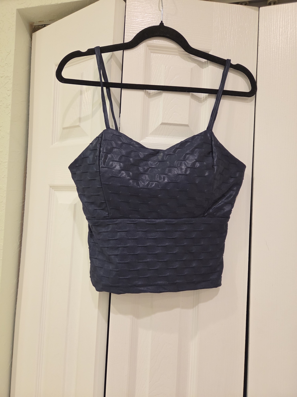 Belabumbum Navy Blue Textured Crop Top Built-in Bra.